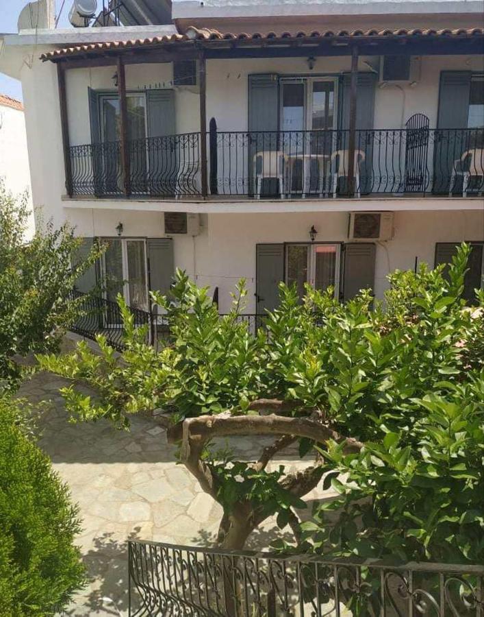 Pension Nikolas Skiathos Exterior foto