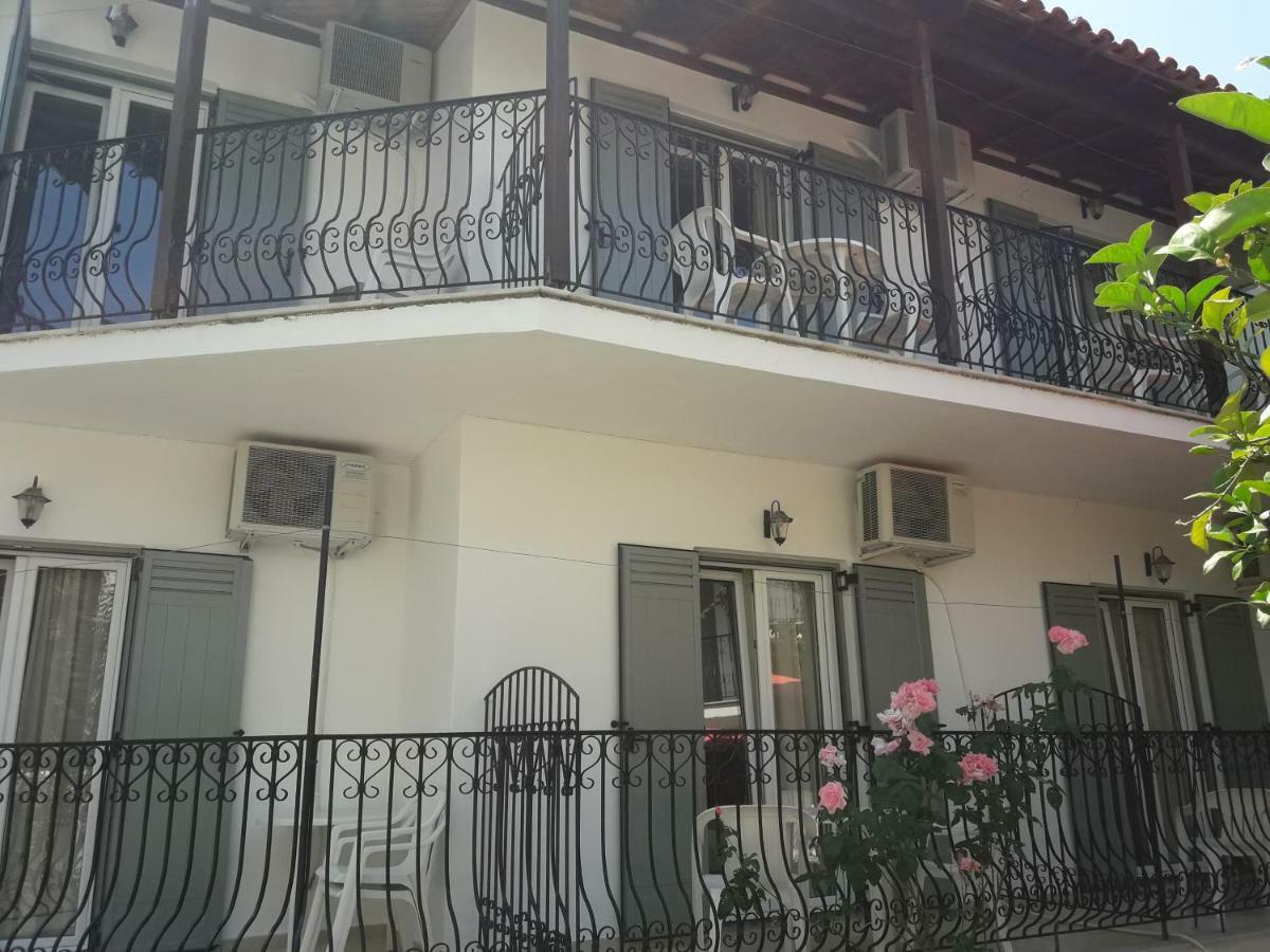 Pension Nikolas Skiathos Exterior foto