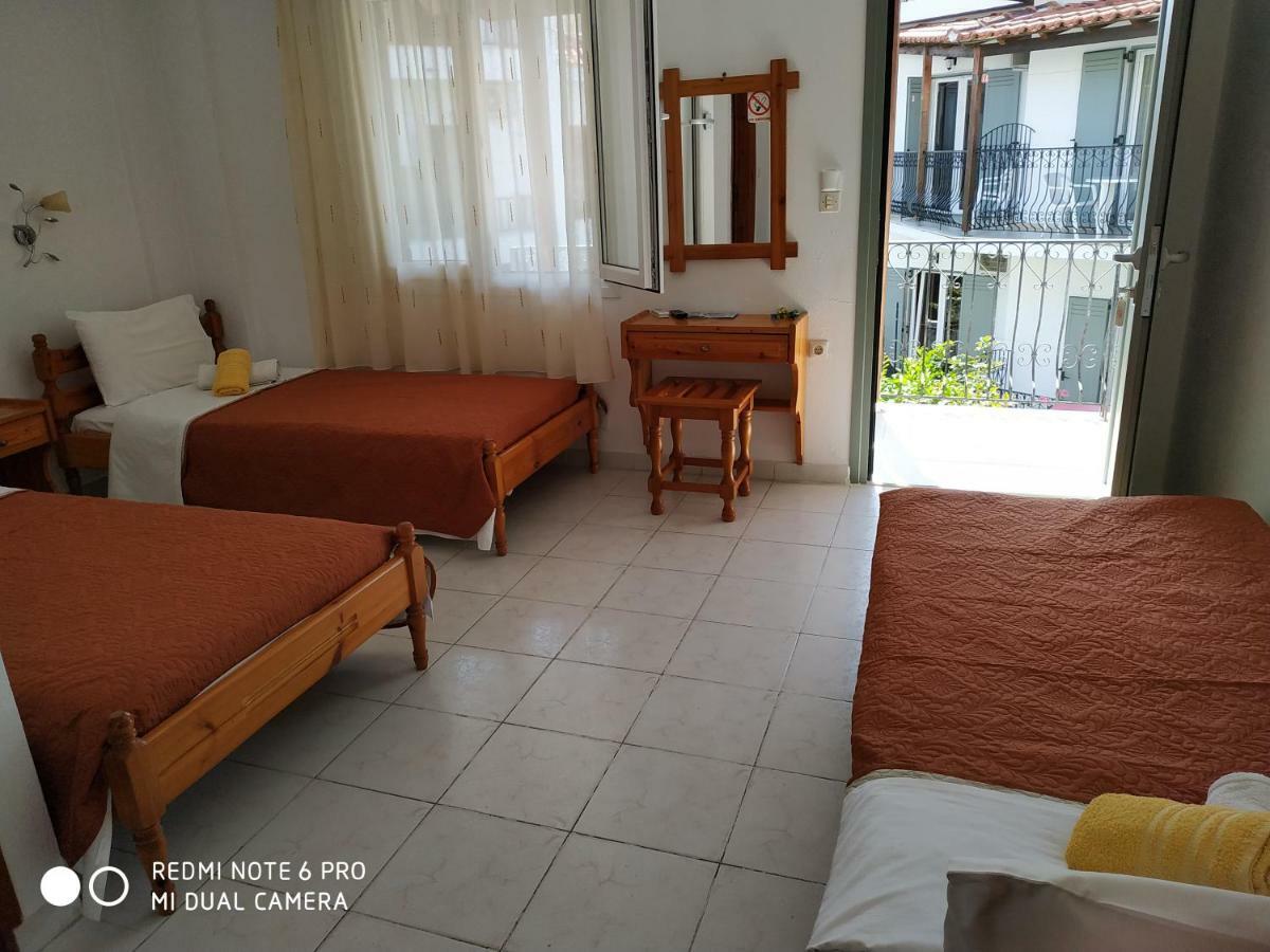 Pension Nikolas Skiathos Exterior foto